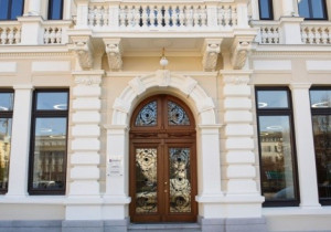 885 млн. лева са отпуснати на бизнеса и гражданите, засегнати от COVID-19, по двете антикризисни програми на ББР